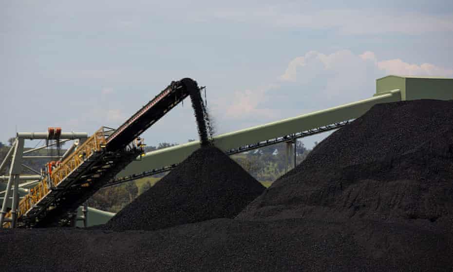 The Institute of Energy Economics and Financial Analysis says ‘the financial markets are no longer really differentiating between coking coal and thermal coal’.