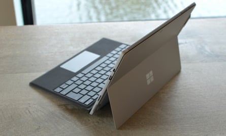 Microsoft Surface Pro 5 Specs Unveiled