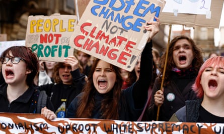 Young climate protesters in Glasgow in October 2022.