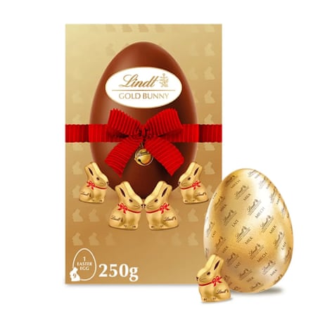 Lindt Gold Bunny Milk Chocolate Egg With Nine Mini Lindt Gold Bunny 250g