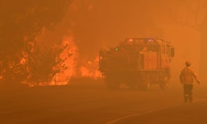 Australia Fires And Weather Blazes Out Of Control As Heatwave Expected To Peak On New Year S Eve Australia News The Guardian