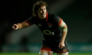 Sarah Hunter, the England captain, knows the pressure is on her side in the Six Nations.