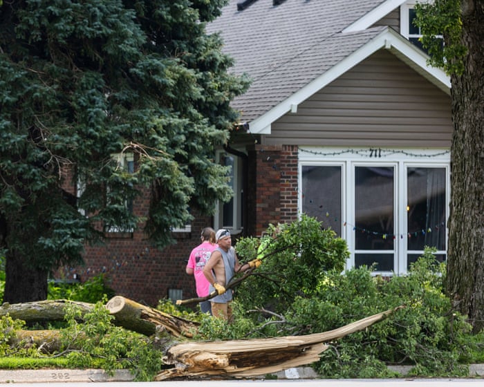 Severe Storms in Nebraska Result in Fatalities and Displacement