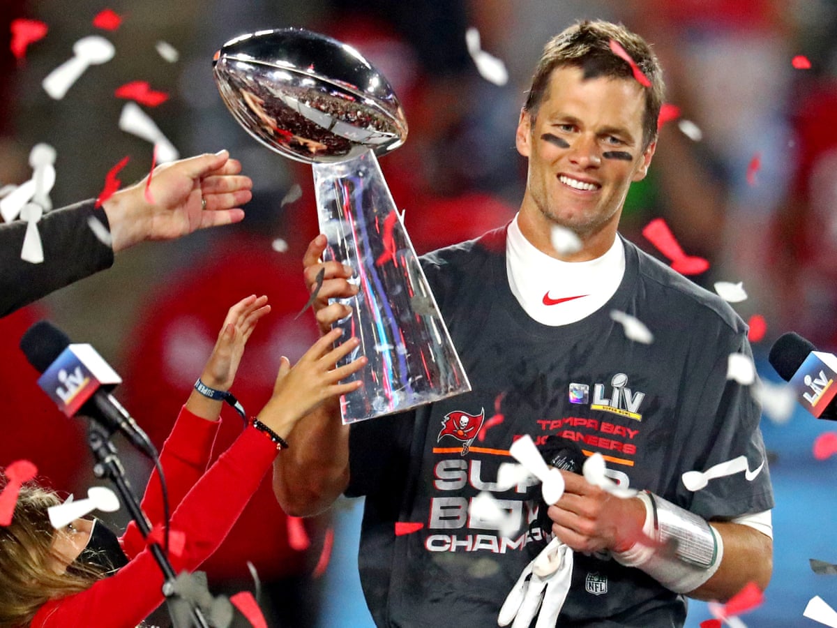 Nfl Finalizes Blockbuster 113bn Media Rights Deal Through 33 Season Nfl The Guardian