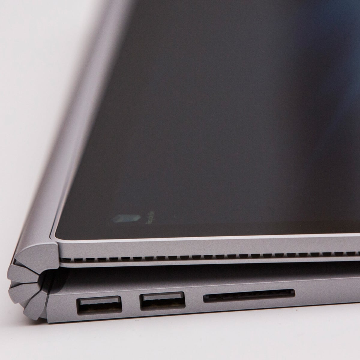 Hem Oyun Hem Is Bilgisayari Asus Vivobook X512uf Modelini Inceledik Haberler