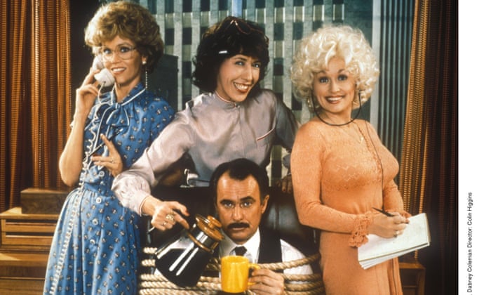 9 To 5 Review Dolly Parton S Quietly Radical Office Revenge Satire Film The Guardian