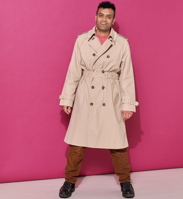 Move Over Bogart The Trenchcoat Has, How To Wear A Men S Trench Coat