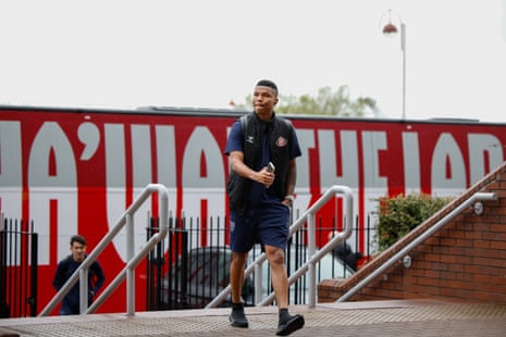 Sunderland defender Reinildo Mandava rocks up at the Stadium of Light for his team’s appointment with Manchester United.