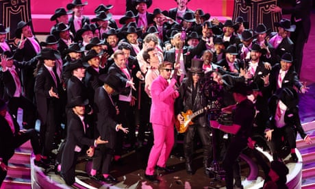 Oppenheimer Nukes the Oscars: Wins Best Picture, Emma Stone Surprises with Win 4 5467