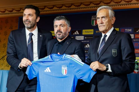 Gennaro Gattuso is unveiled by Italy