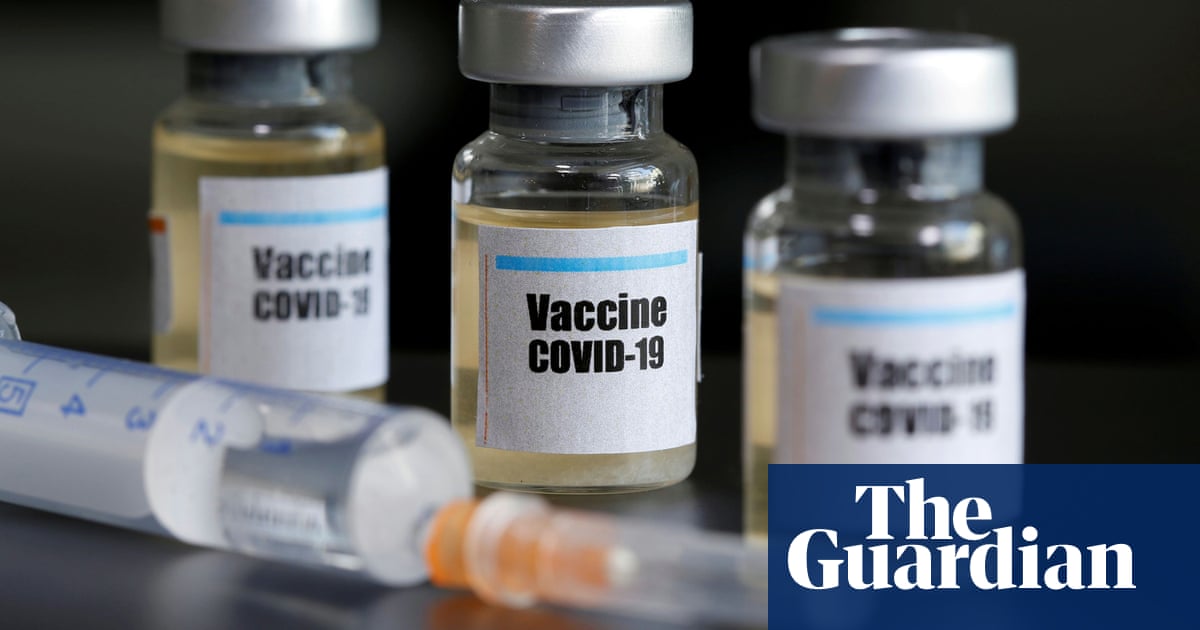 Covid-19 vaccine may not work for at-risk older people, say scientists - The Guardian thumbnail
