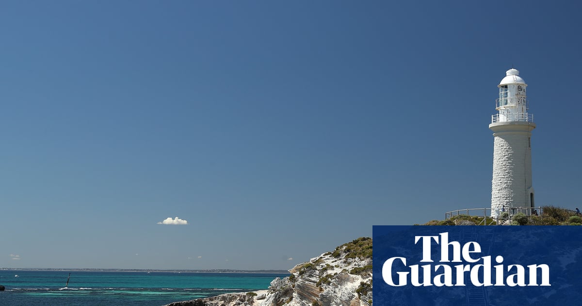 Man in critical condition after shark attack off WA's Rottnest Island