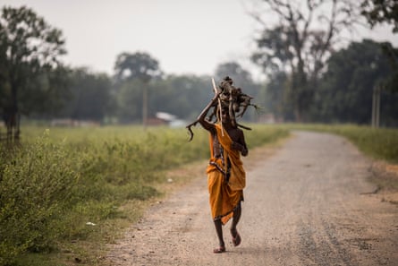 An Adivasi in Hasdeo Arand.