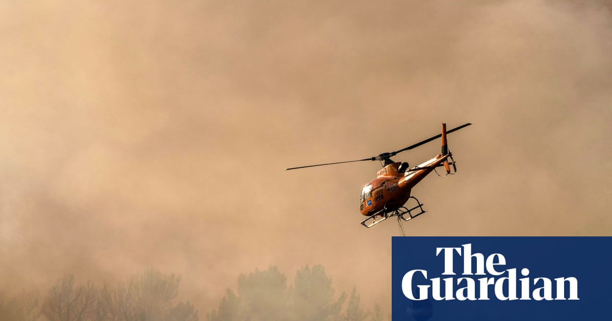 フランス全土に広がる山火事 – 写真で見る フランス全土に広がる山火事 – 写真で見る