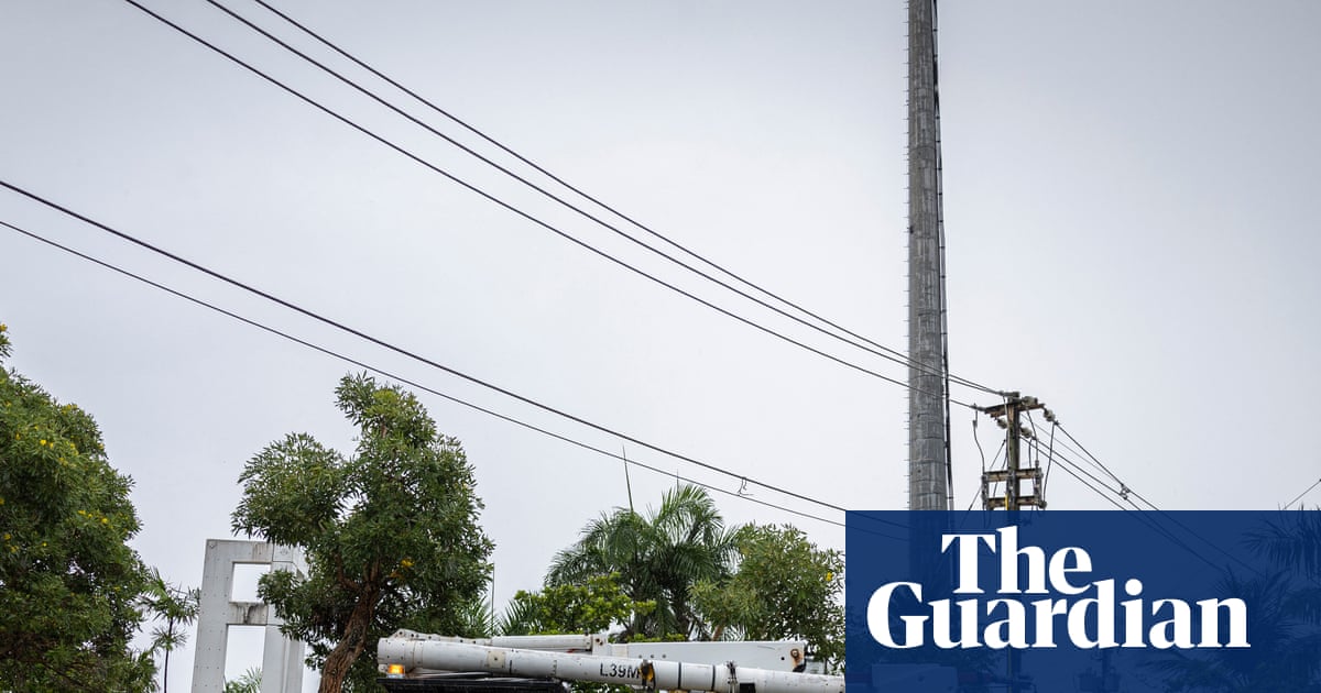Hurricane Erin knocks out power lines in Puerto Rico before heading north