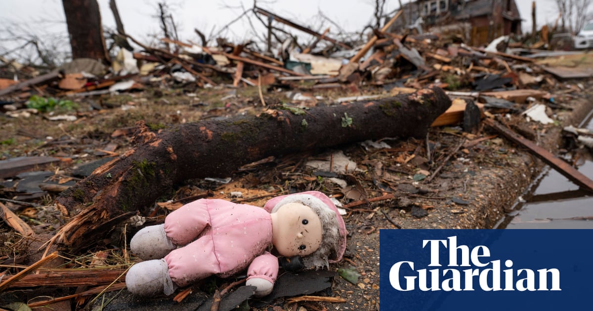 Kentucky tornadoes: babies in bathtub survive after twister blows them outside | Tornadoes | The Guardian