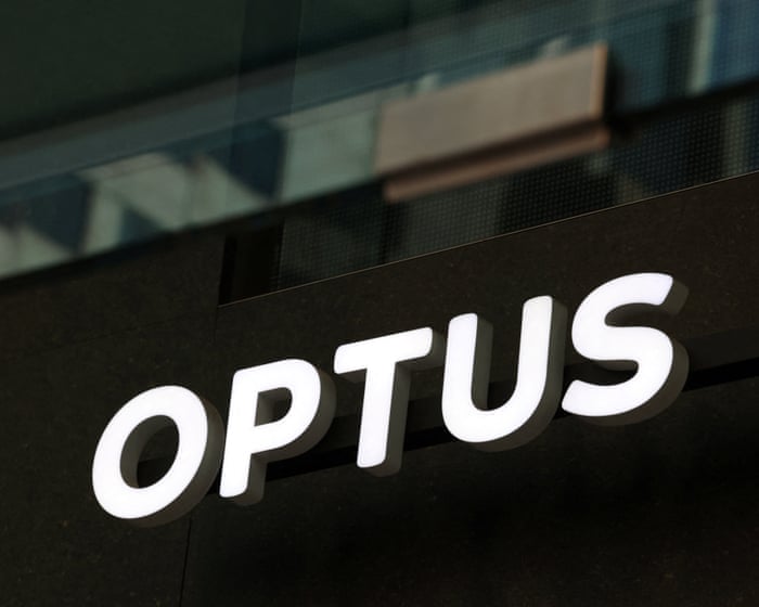 SA Ambulance received no alerts from service meant to notify authorities during Optus triple zero outage last month