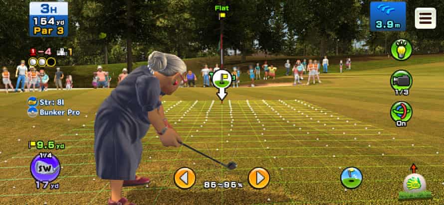 Clap Hanz Golf ... the busy-looking interface gives you everything you need to play well.