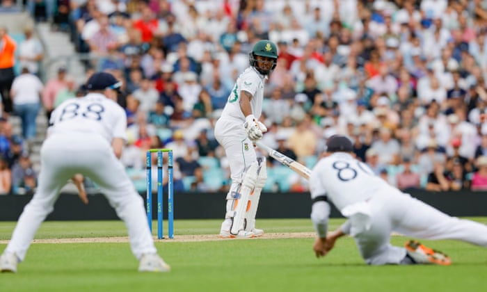 Petersen is caught by Pope off the bowling of Anderson.
