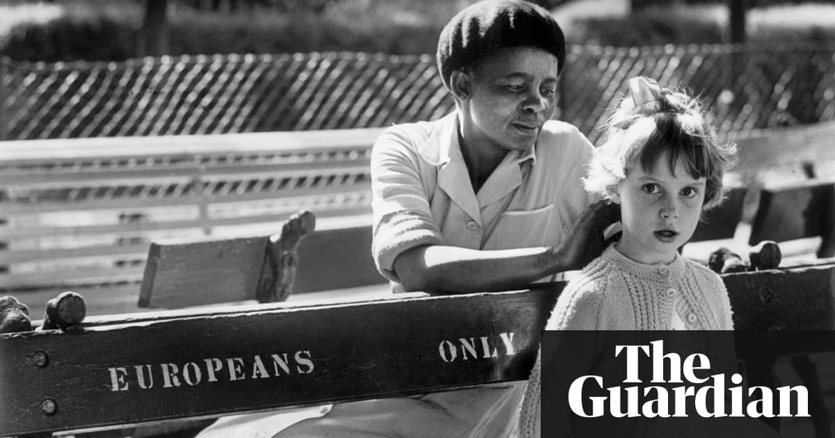 Peter Magubane's best photograph: a girl and her maid on a