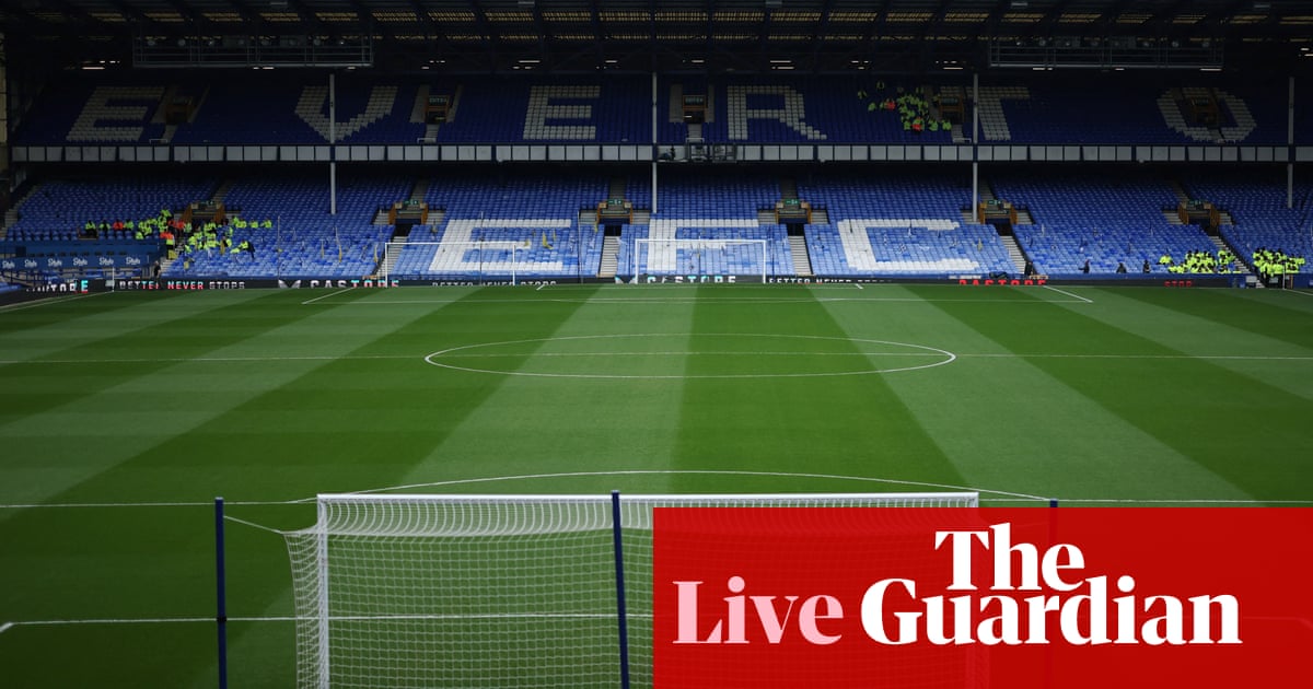 Everton v Manchester City, Brentford v Brighton, Barcelona v Celta Vigo live