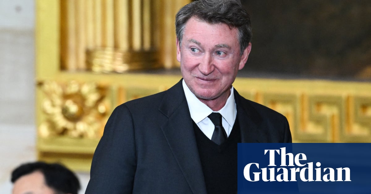 Wayne Gretzky Faces Backlash Over Alleged Disloyalty to Canada