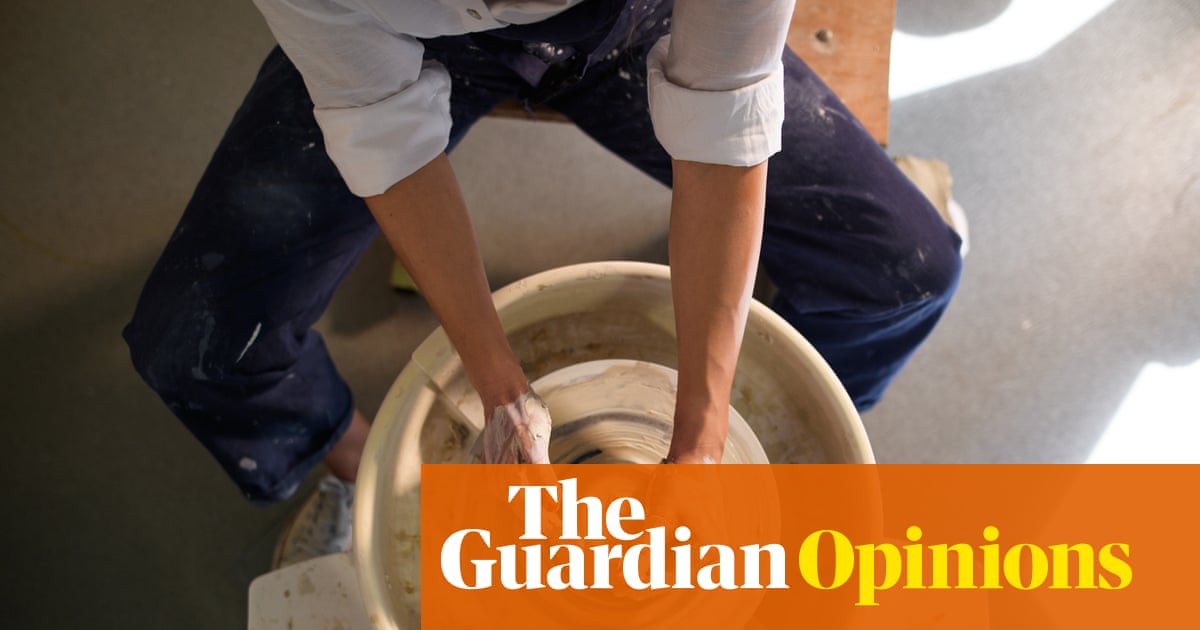 Feeling the dance of age, I join a pottery class. It isn’t until I let go of expectations that I truly begin to learn how to create | Nova Weetman