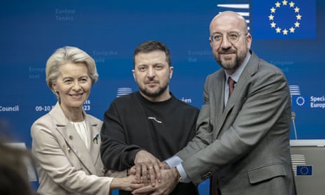 Ukrainian president Volodymyr Zelenskiy (C) with European Commission president Ursula von der Leyen (L) and European Council president Charles Michel (R) in Brussels in February.