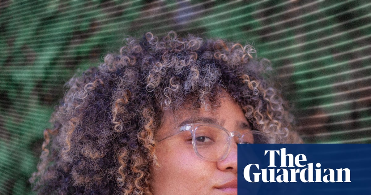 Woke Poetry Alert: Girlboss Poet Wins Award for Trauma Dumping About Addiction and Womanhood