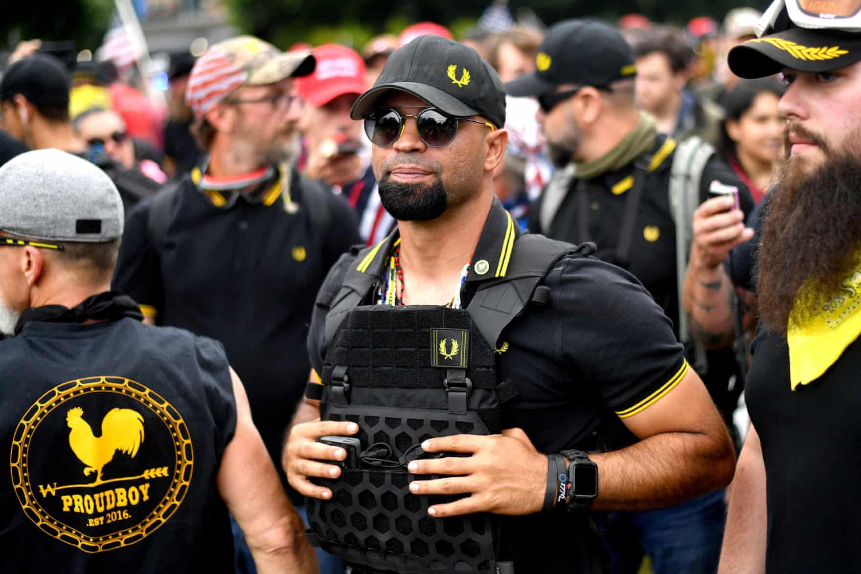 Proud Boys and Oath Keepers face different futures as their insurrectionist senior leaders remain jailed (theguardian.com)