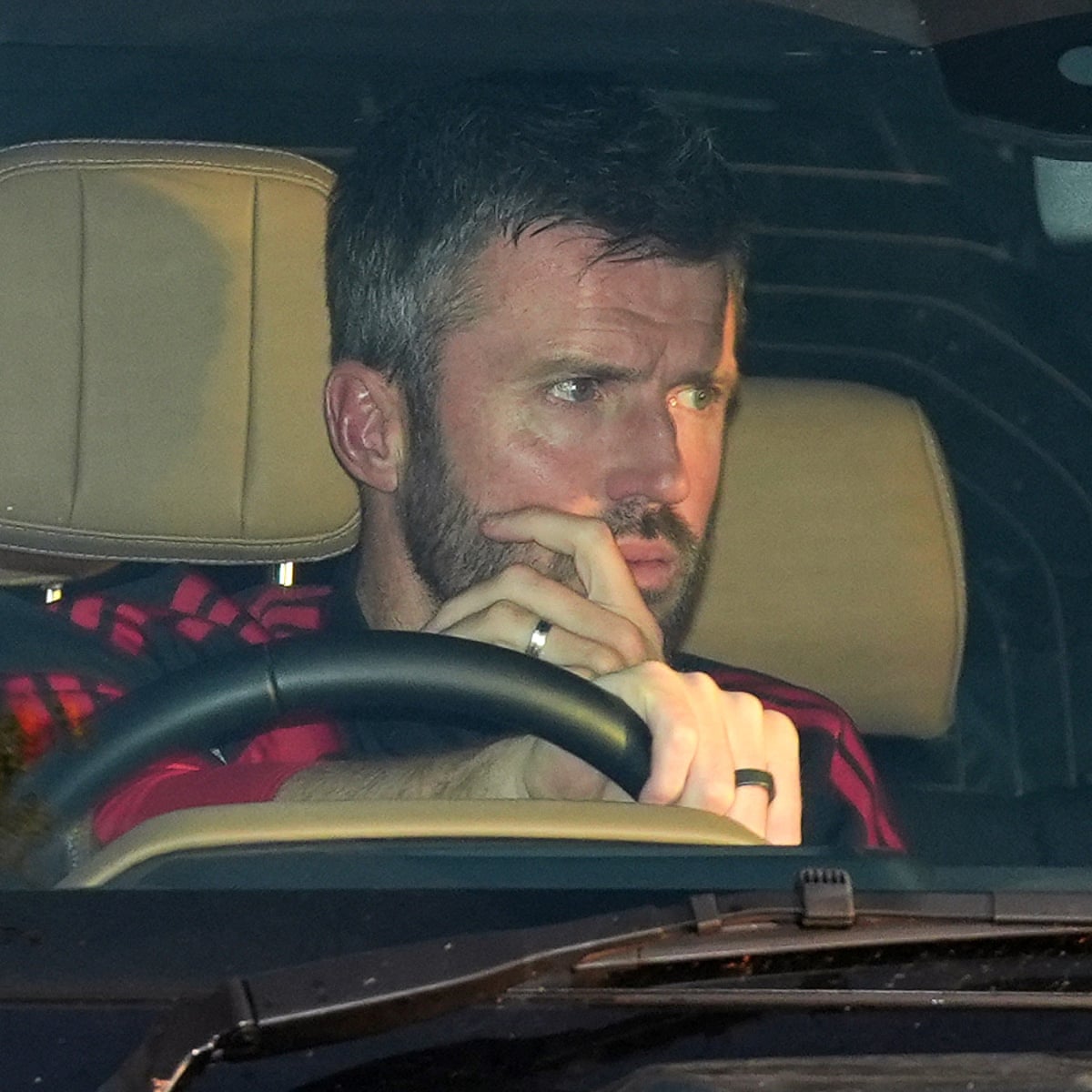 Carrick given chance to save job as he stays for Manchester United’s game at Chelsea