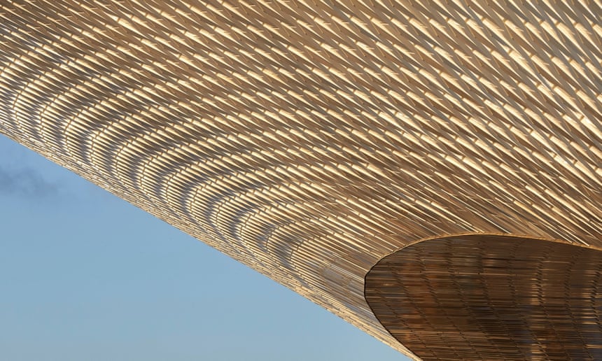 Flying saucer: the new Museum of Art, Architecture and Technology (MAAT).