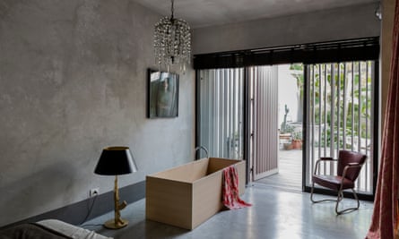 The perfect setting for a jewellery designer couple’s home | Interiors ...