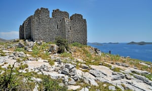 Tureta 6th-century fortress on Kornat.
