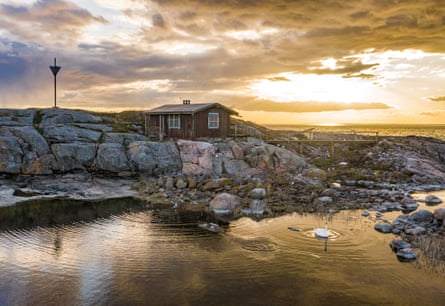 The cabin on the tiny island of Klovharun built by Jansson in 1964