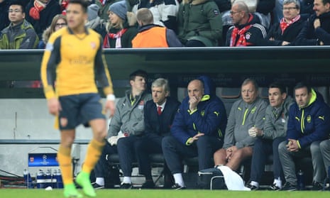 Arsène Wenger and his staff watch as Alexis Sánchez, in the foreground, looks to inspire his underperforming team-mates.