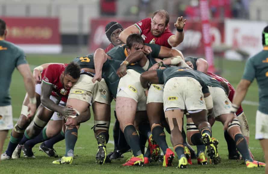 La diatribe de Rassie Erasmus a été le point culminant d'une série ennuyeuse, que l'Afrique du Sud a remportée 2-1.