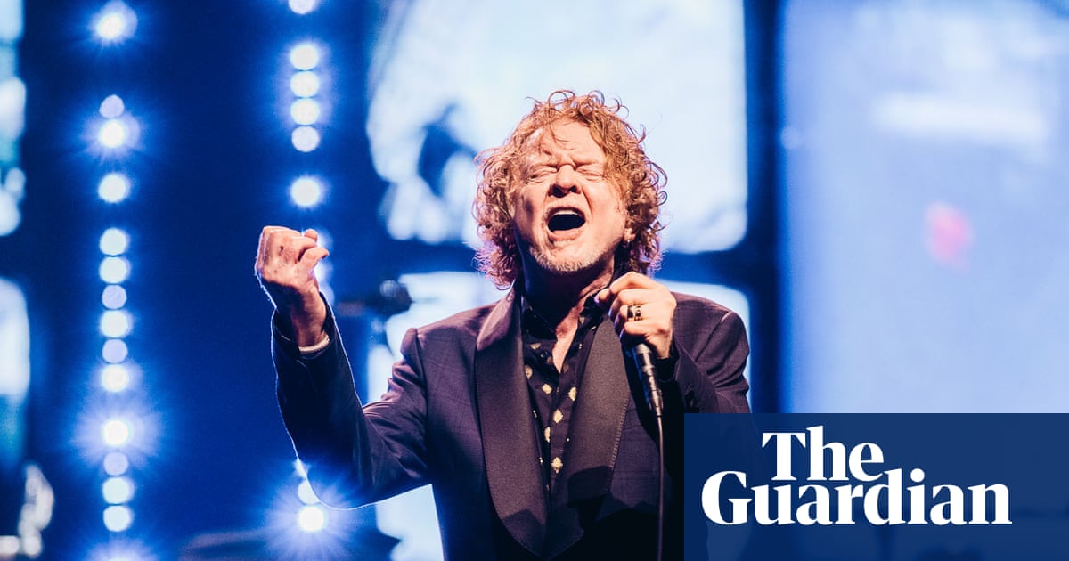 TV tonight: jazz club crooning, dad dancing and Simply Red hits