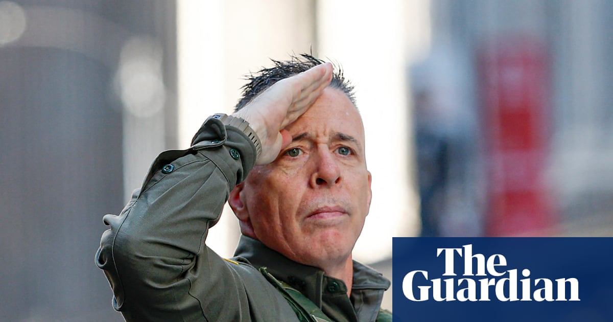 Border patrol leader told to go to court every weekday to report on Chicago enforcement