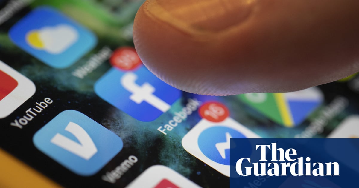 Tech firms like Facebook must restrict data sent from EU to US, court rules
