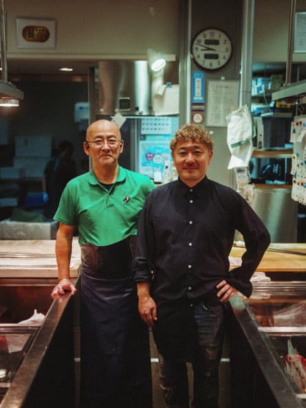 Endo with his tuna supplier, Toichiro Iida.