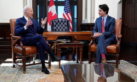 Joe Biden and Justin Trudeau in Ottawa, the Canadian capital, on Friday.