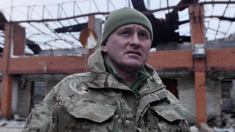 'A resort of ghosts': on the Ukraine frontline waiting for war again - video 