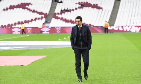 Unai Emery confessed that Arsenal have no option but to scratch around for loans in this transfer window.