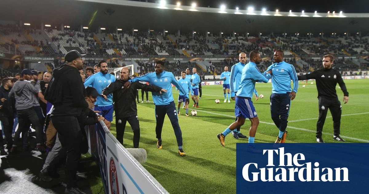 The Knowledge | It's all kicking off! Footballers shown yellow and red cards before games