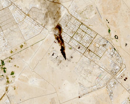 Smoke rising from the site of the Saudi Aramco refinery south of Riyadh on 3 October after a suspect Houthi attack.