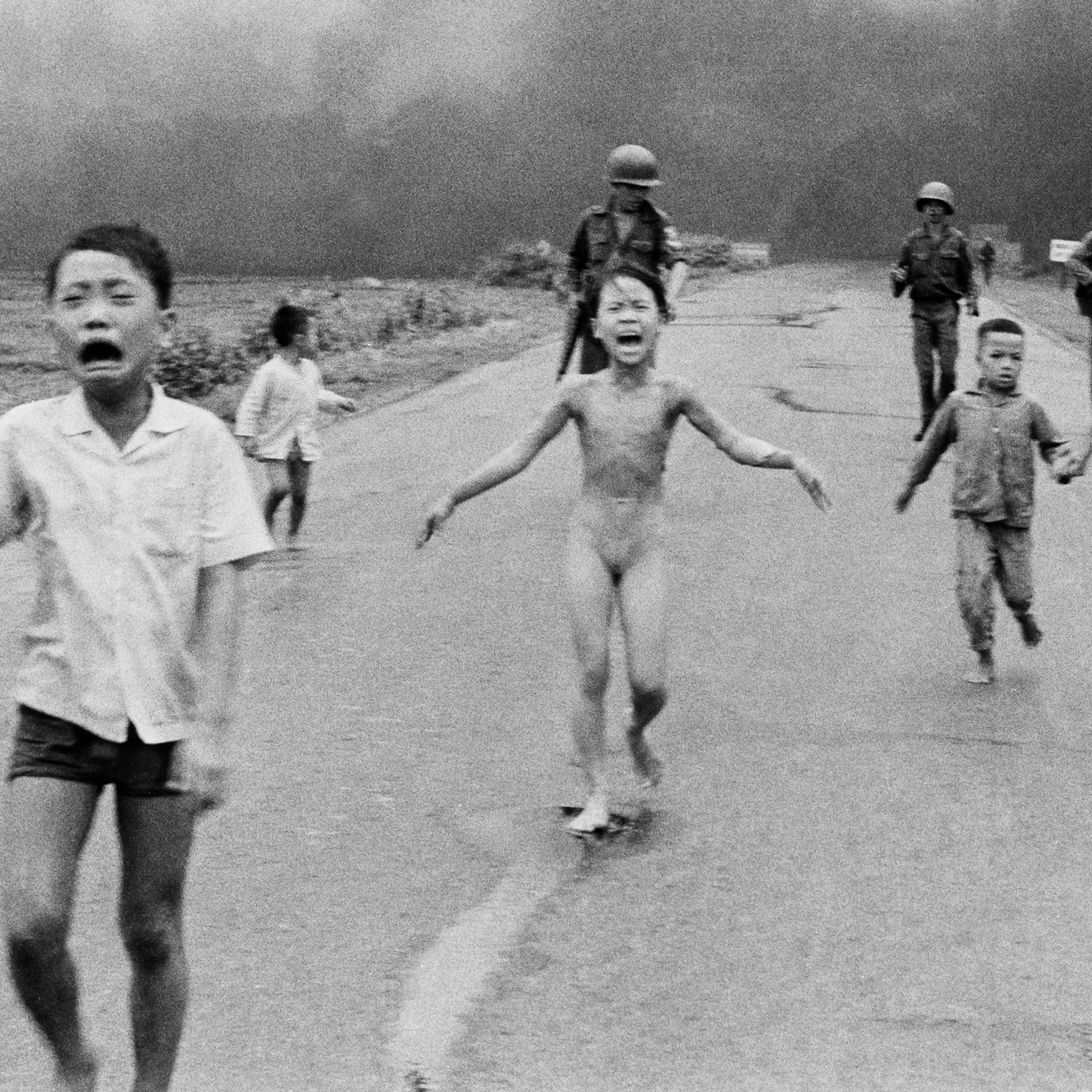 Who really took one of history’s most famous pictures? Who really took one of history’s most famous pictures?