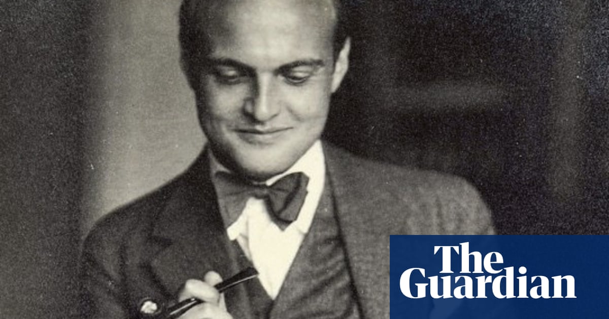 Unknown novel by writer who charted Hitler's rise becomes German bestseller