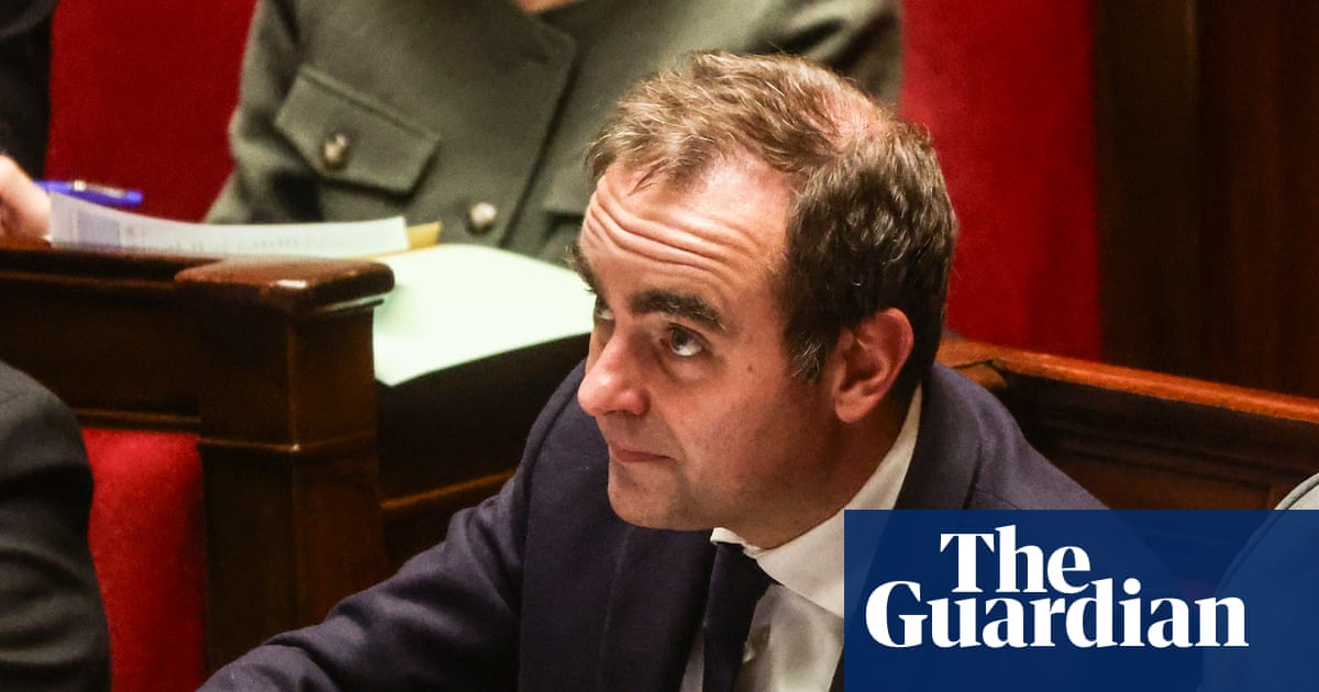 French PM suspends Macron's pension plan before no-confidence vote