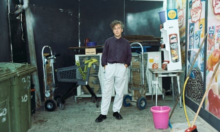 إنتورست، المعروف أيضًا باسم إيفجيني جوربونوف.